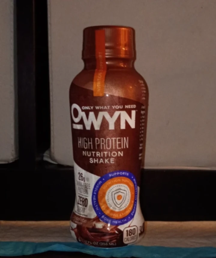 OWYN High Protein Nutrition Shake Chocolate 🏈