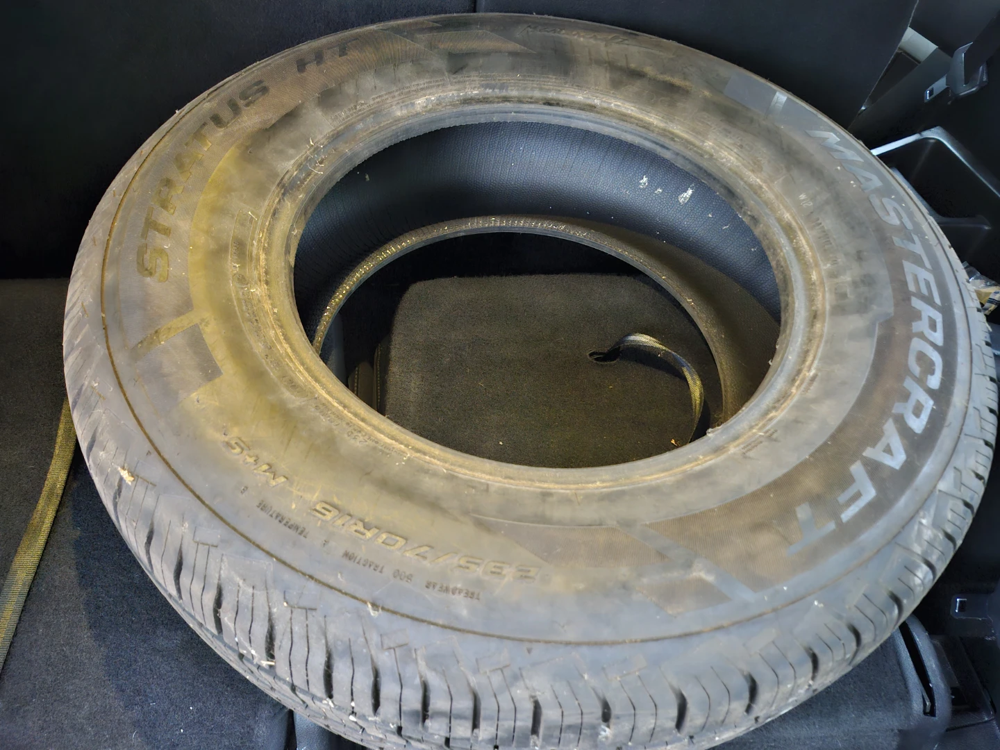 used Mastercraft Stratus HT all-season size 235/70R16