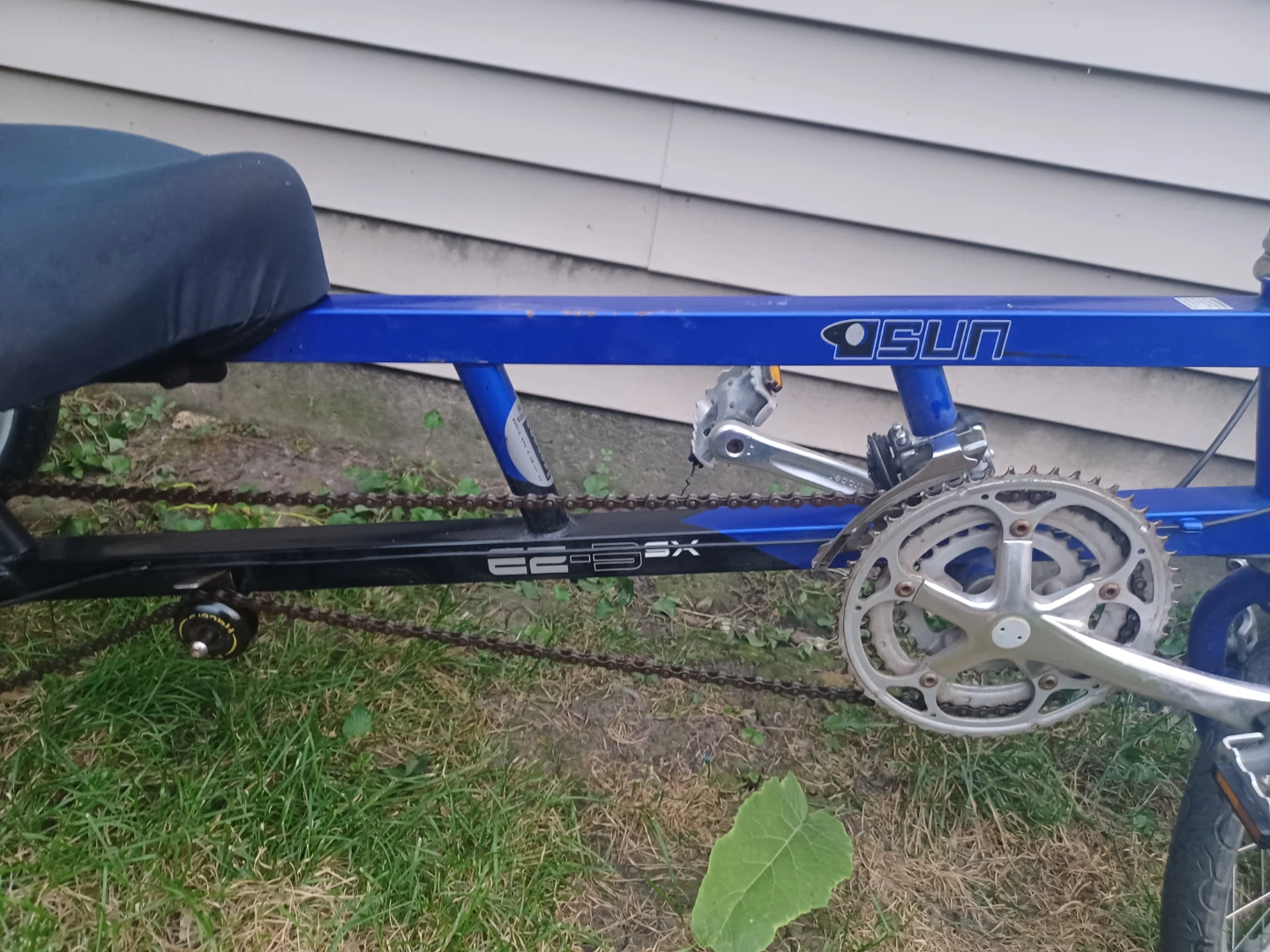 Recumbent trike bike complete solid. Needs a tune up. - photo 3
