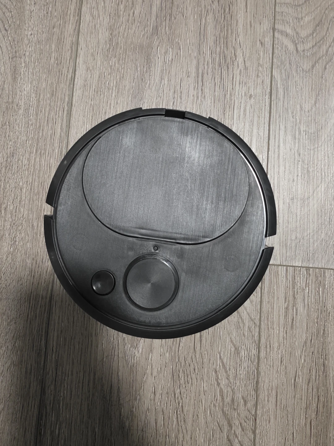 Black Robot Vacuum Cleaner