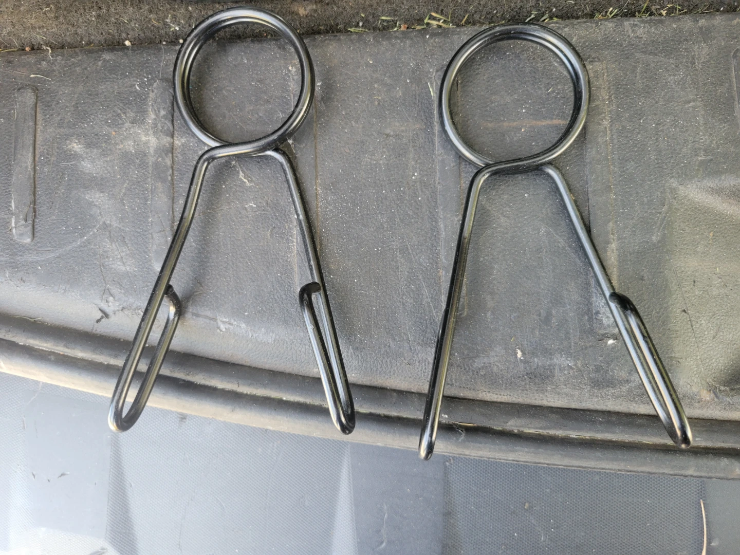 2 SETS OF 2" HOLE OLYMPIC SQUEEZE CLIPS. 15$ EACH - photo 2