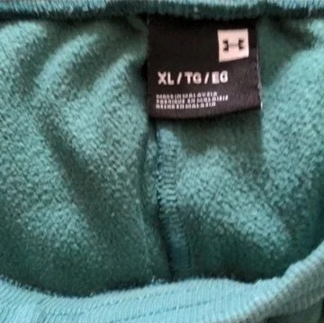 Under Armour Cold Gear Hoodie & Shorts Set, Dark Green, Size XL - photo 4