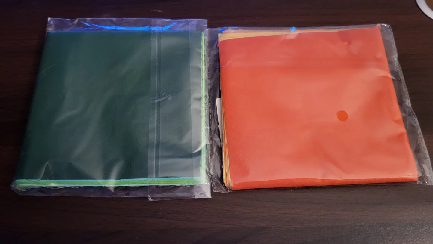 Set of 5 Multi-coloured Fabric Squares - photo 2