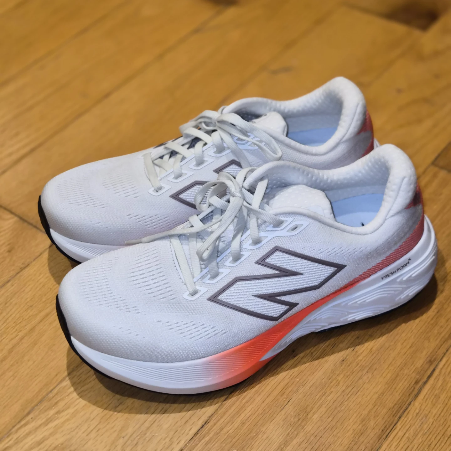 New Balance Fresh Foam 880 Running Shoes US 9 Men's