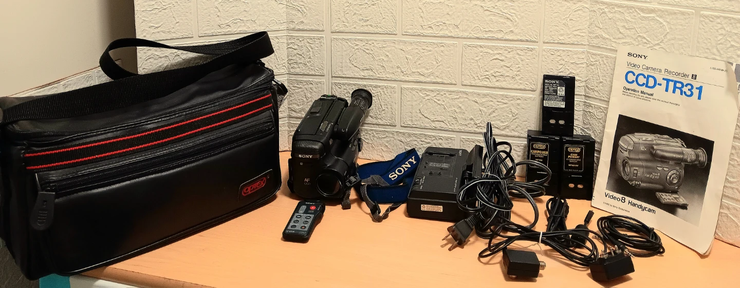 📹Sony CCD-TR31 Video8 Handycam Bundle📹 - photo 3