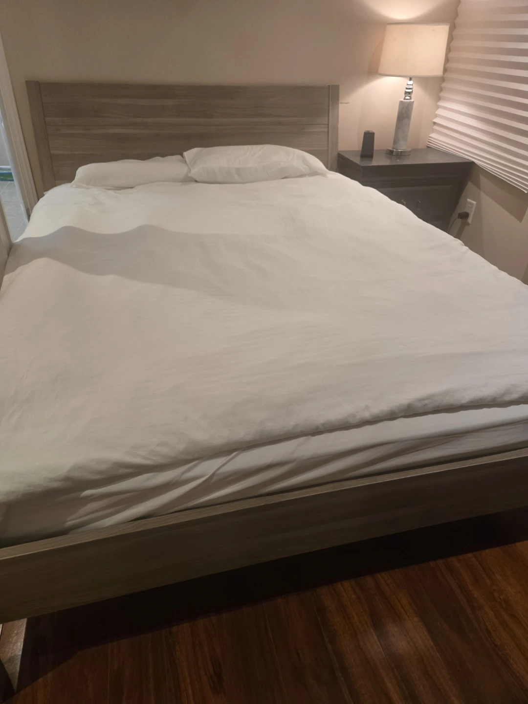 Wood Grain Queen Bed Frame - photo 2