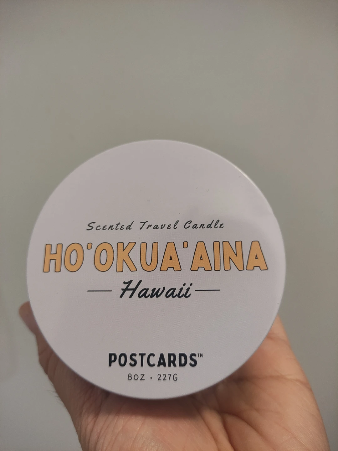 Postcards Hawaii Ho'okua'aina Scented Travel Candle 🏈
