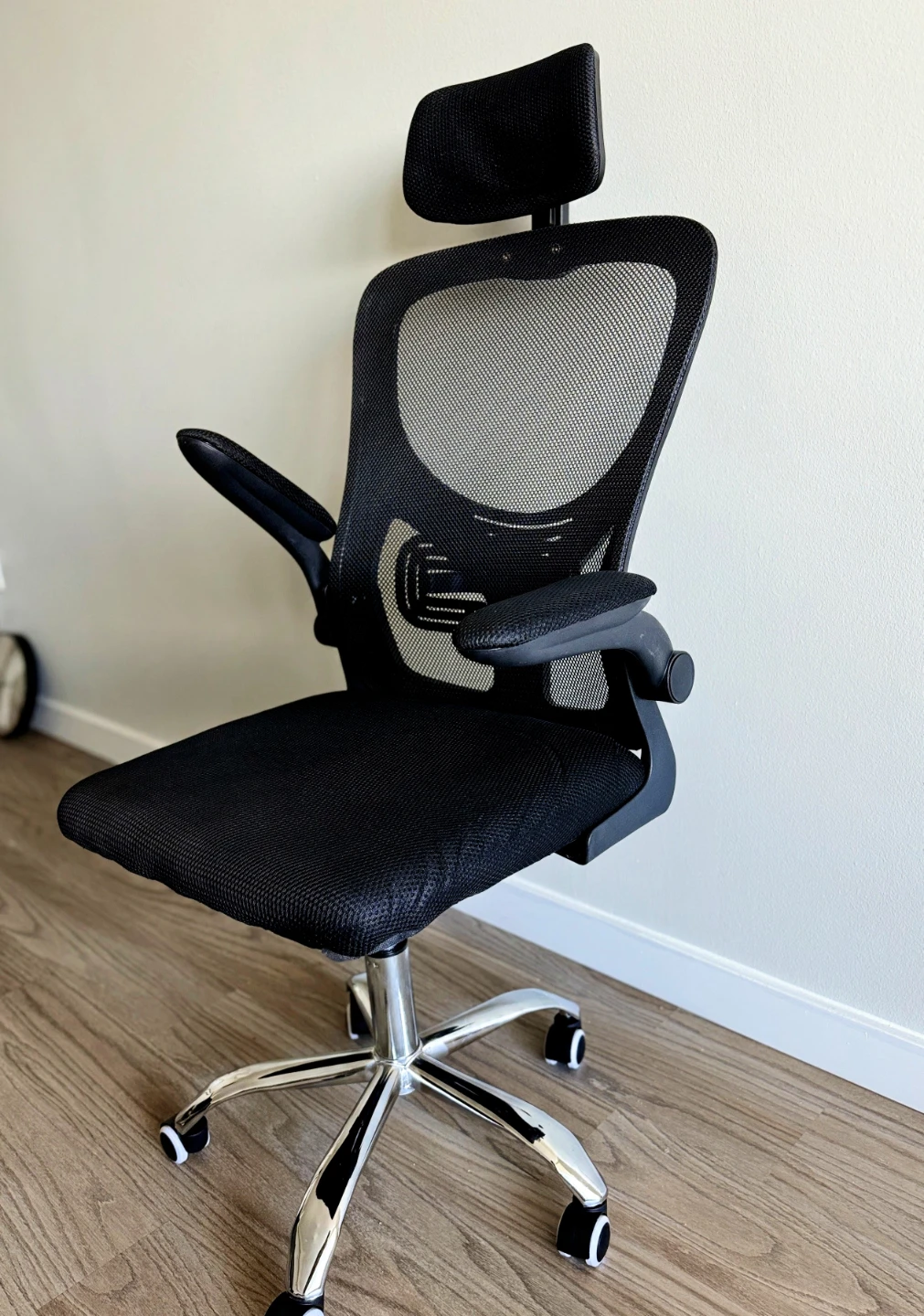 BRAND NEW Ergonomic Mesh Office Chair with Headrest - photo 3