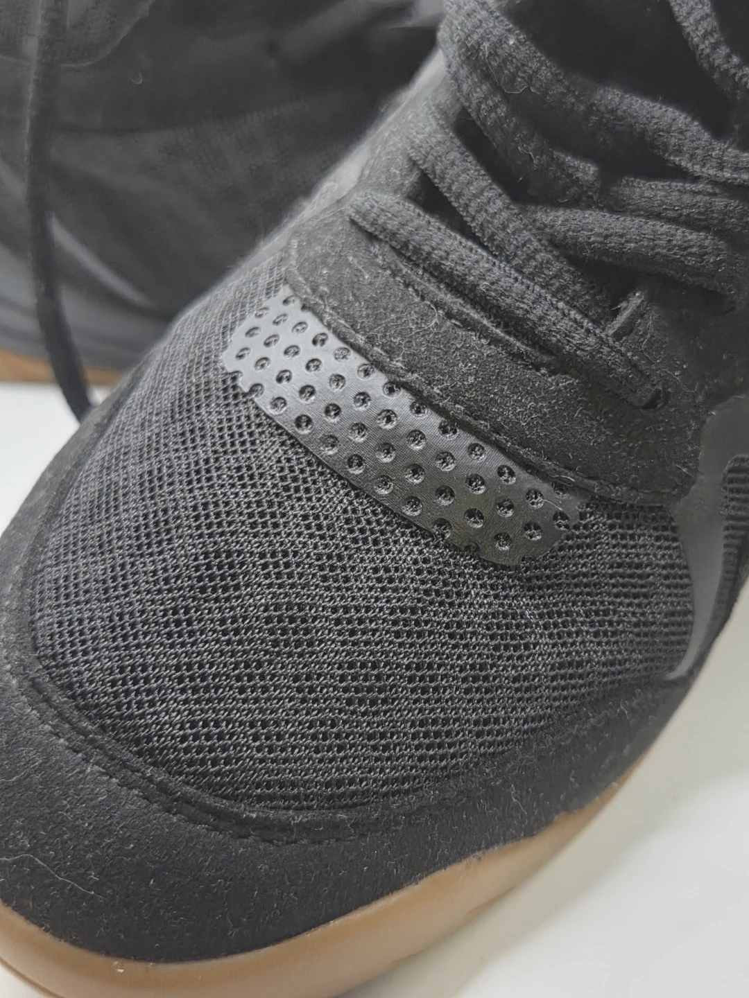 Everlast Black High-Top Athletic Shoes - photo 5