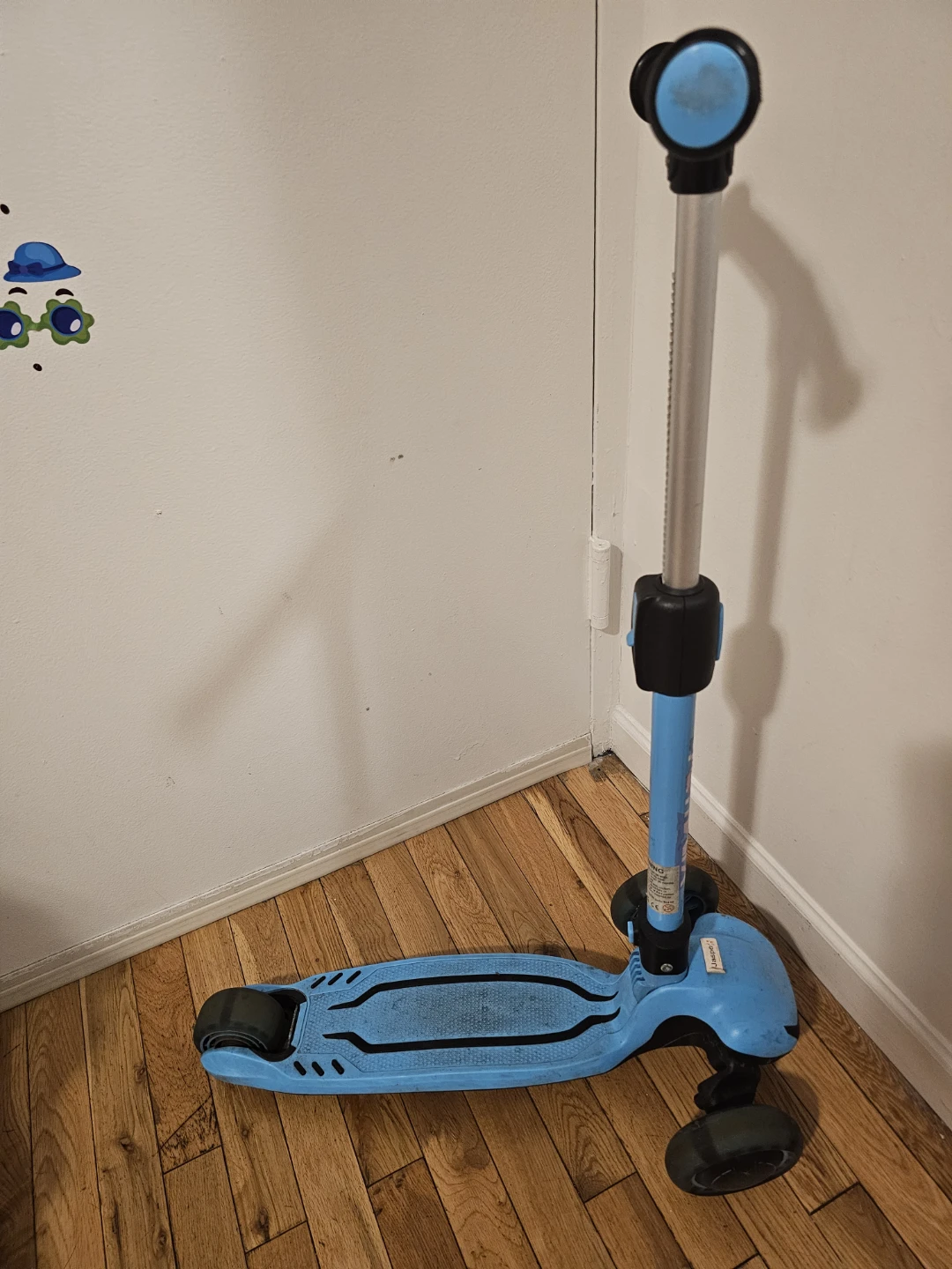Tonbox kids scooter