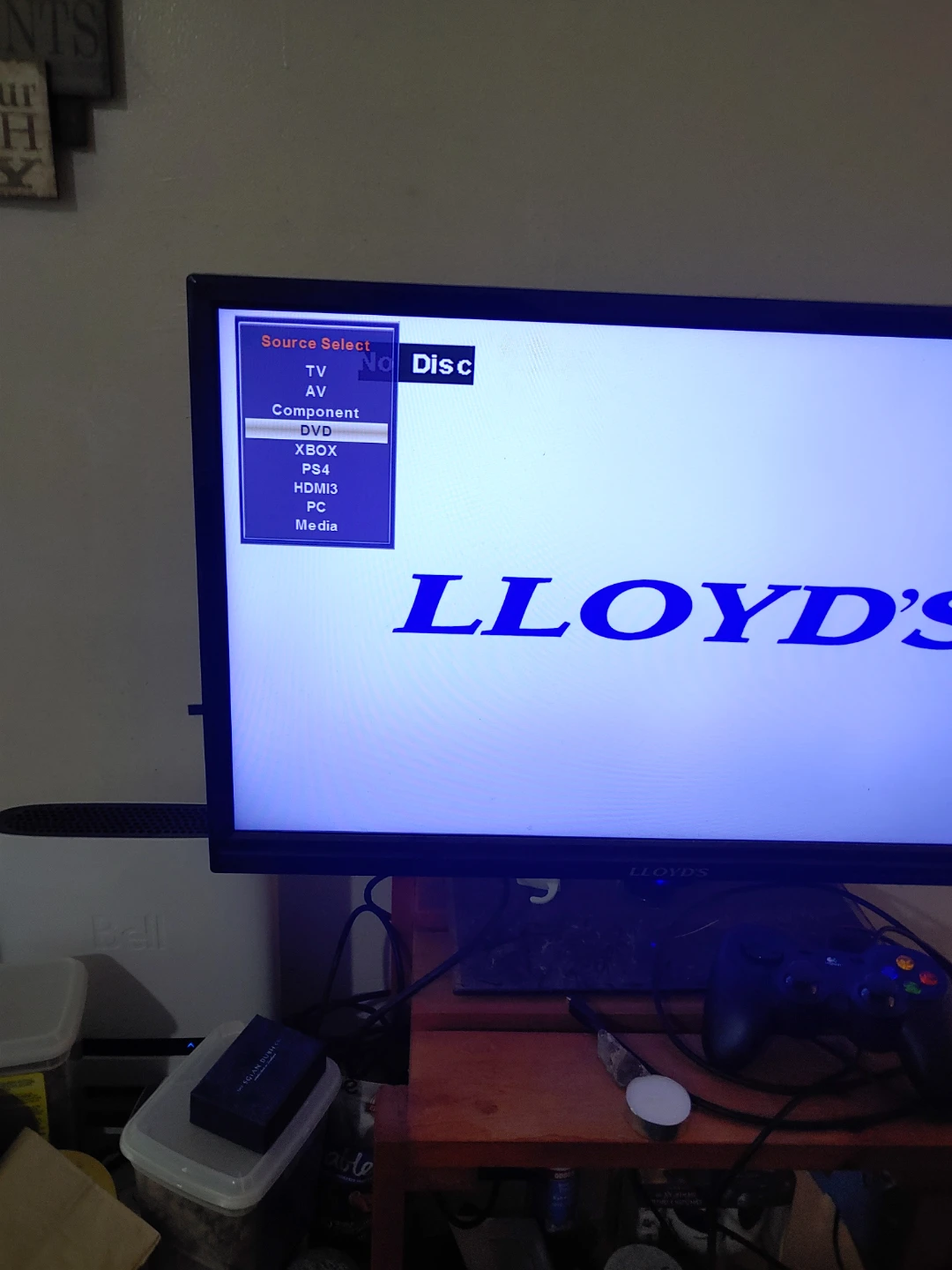 28" Flatscreen Television - photo 5