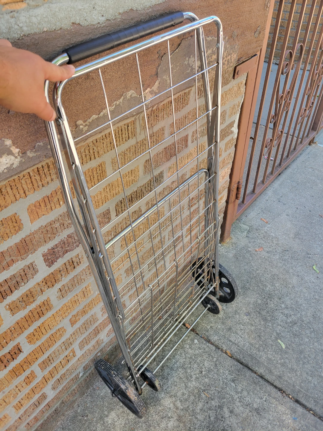 Folding Metal Shopping Cart - photo 4