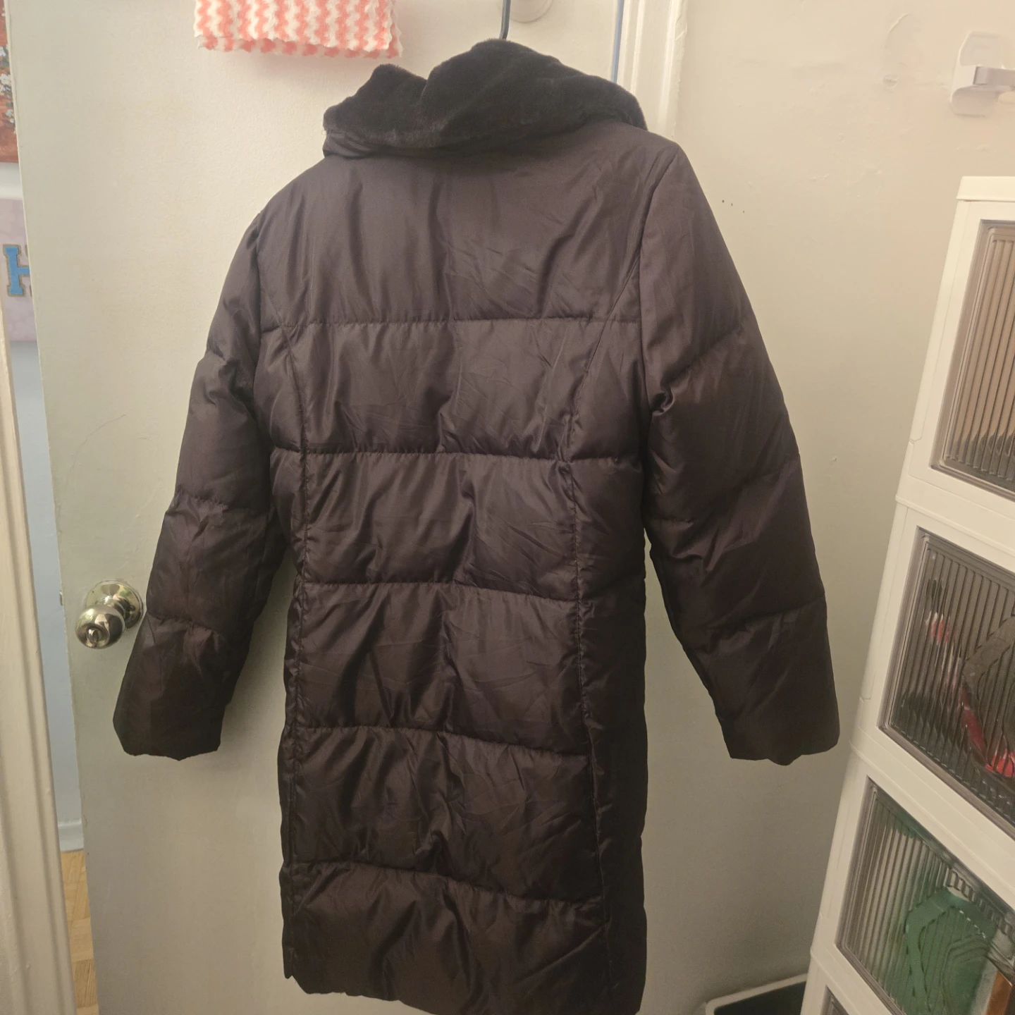 Michael kors winter jacket.like new - photo 3