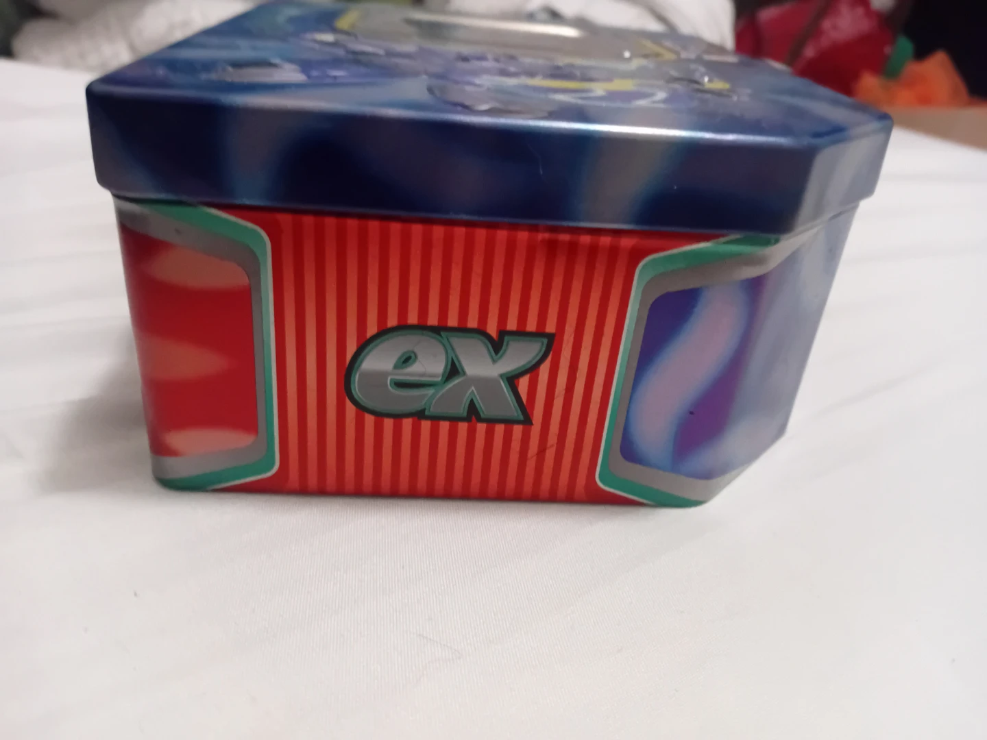 Pokémon Trading Card Game Tin - photo 2