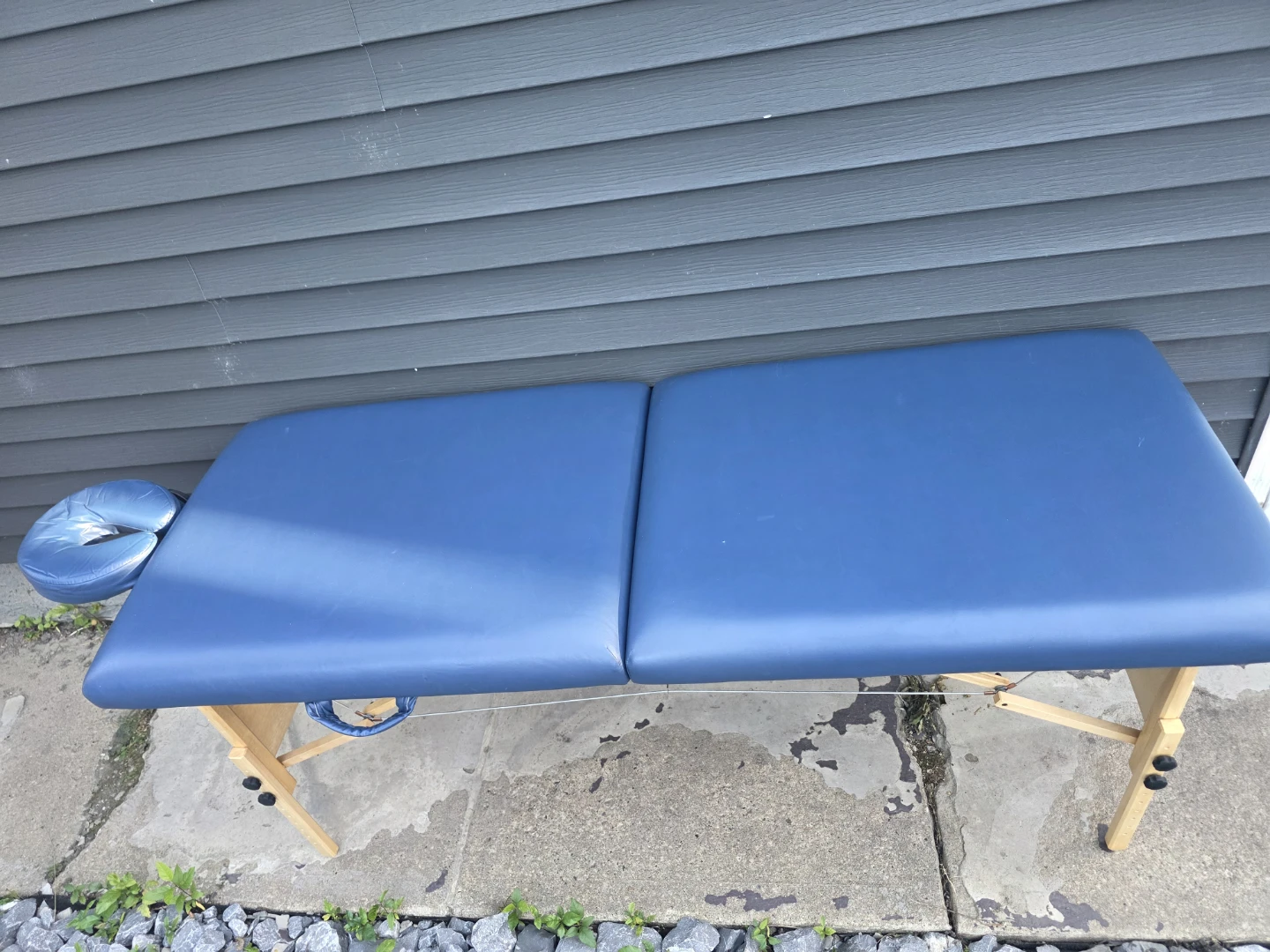 Master Massage Tables Portable Massage Table - photo 2