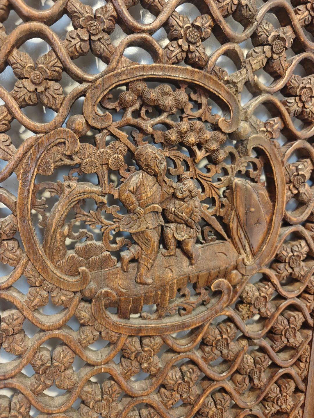 Four-Panel Hand-Carved Wooden Room Divider - photo 3