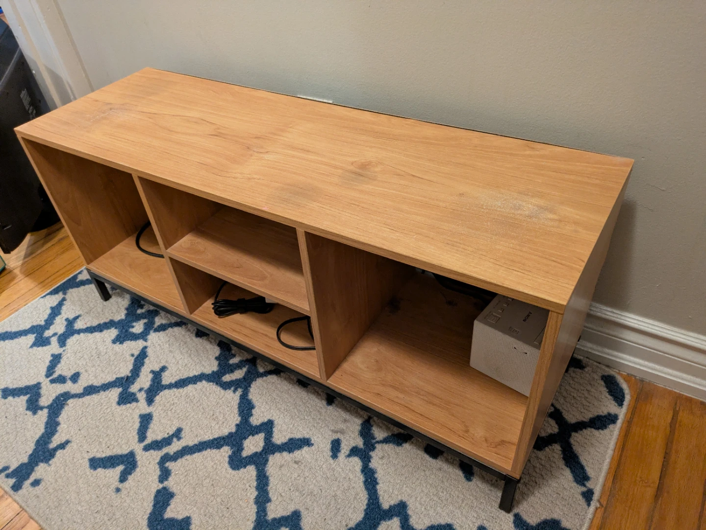 Wood-Finish Media Unit - photo 3
