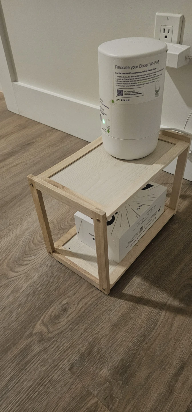 Small wooden two-tier shelf - photo 3