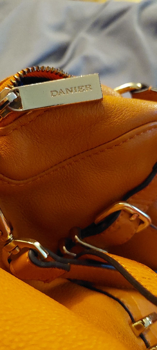 Danier Orange Leather Handbag - photo 4