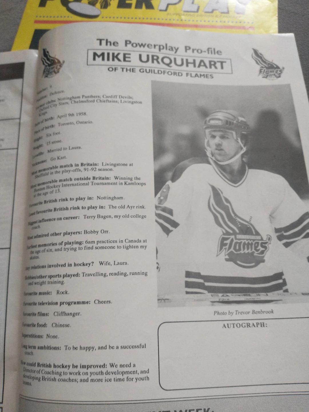 Two 1994 PowerPlay UK Ice Hockey Magazines - photo 5