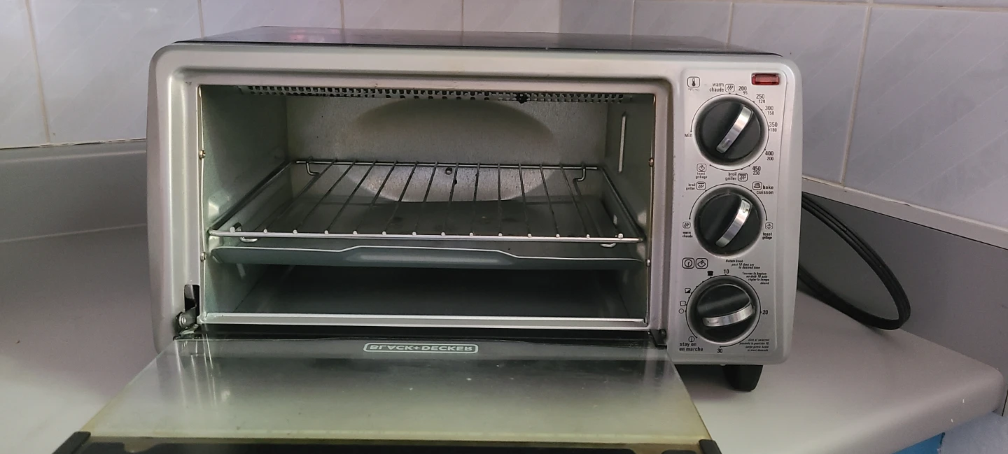 Black+Decker Countertop Toaster Oven - photo 2