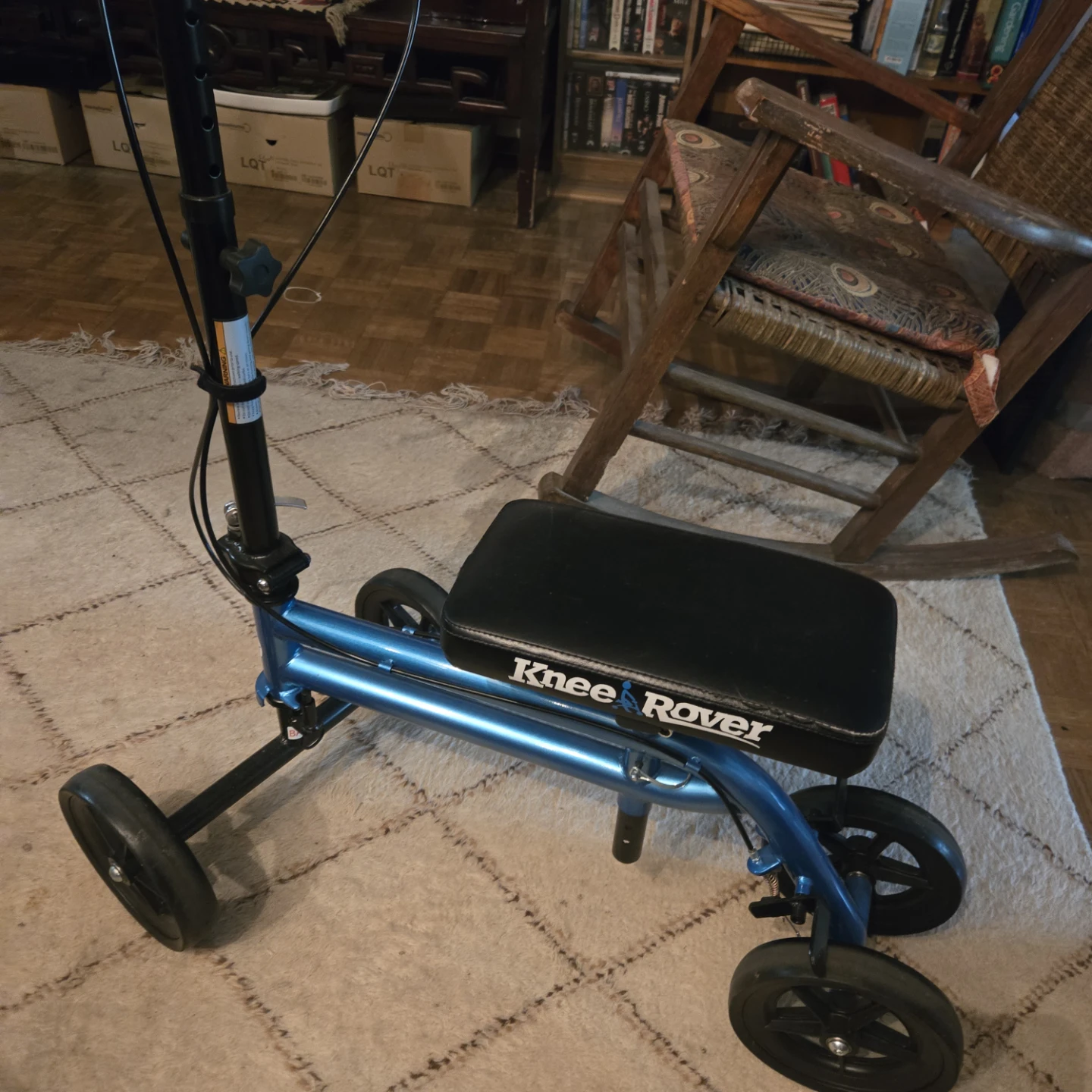 KneeRover Knee Walker