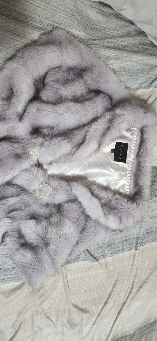 Laura Faux Fur Shawl Wrap - photo 2