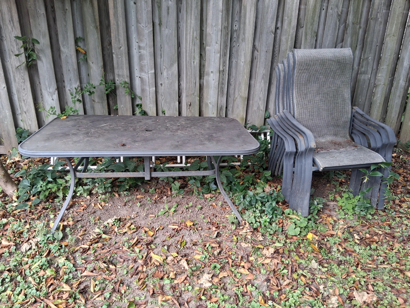 Patio set with 6 chairs and table - photo 3