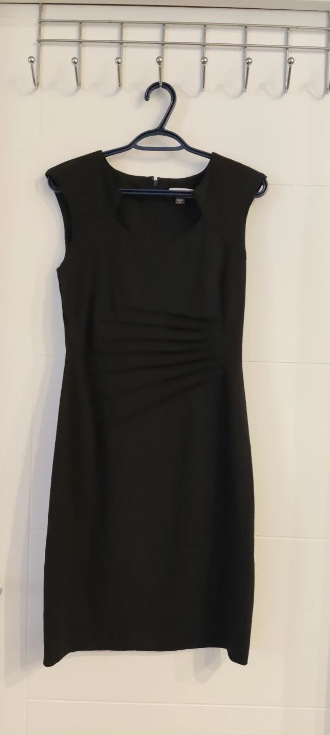Calvin Klein Black sleeveless sheath dress
