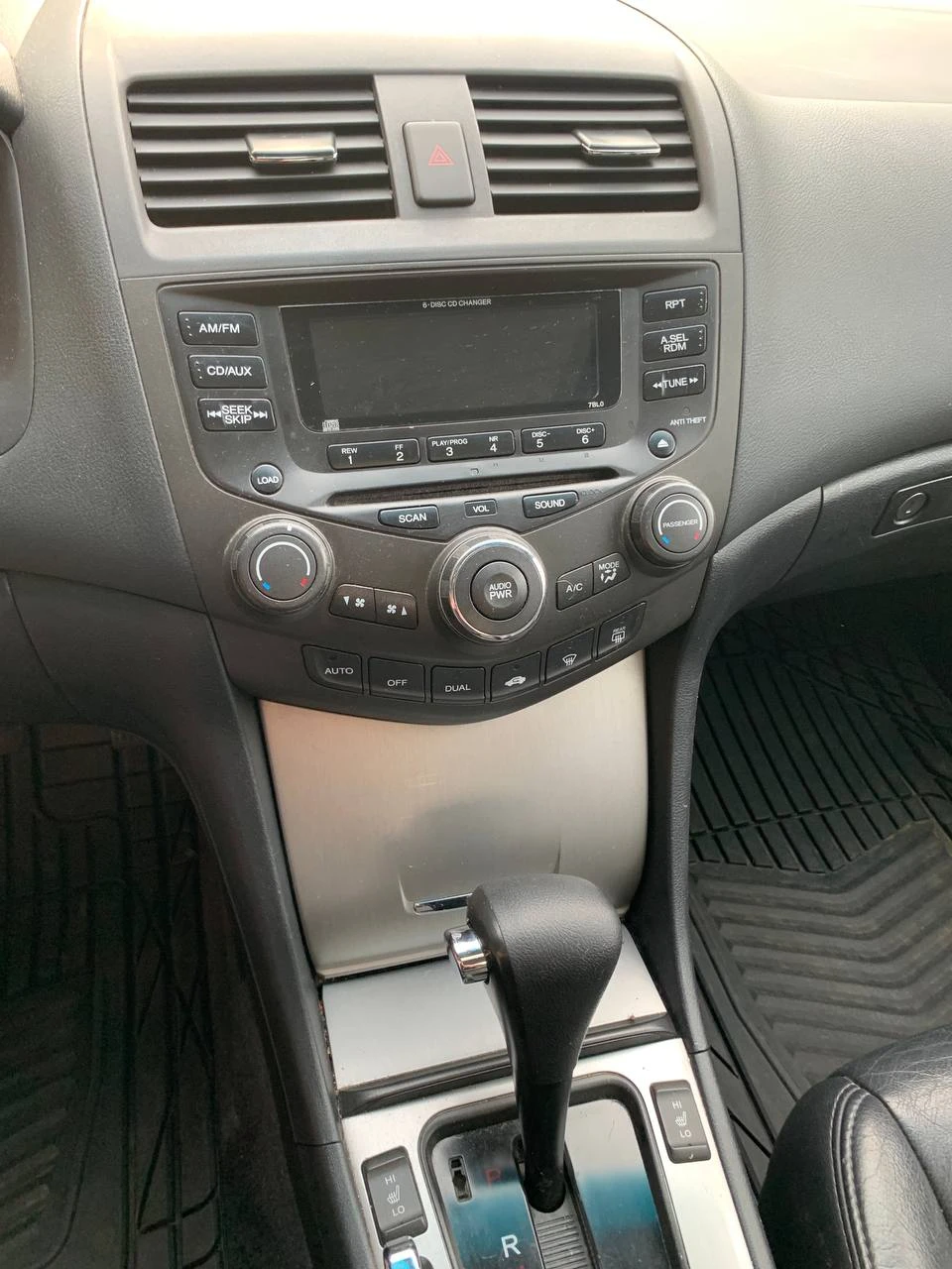 Silver Honda Accord Sedan - photo 3
