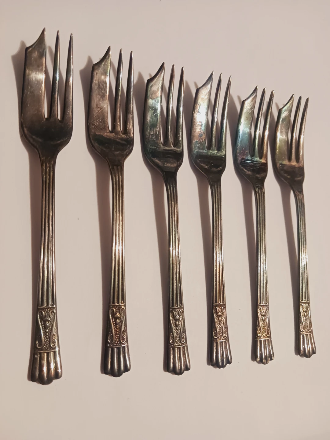 Set of 6 Vintage Small Silver Dessert Forks - photo 3