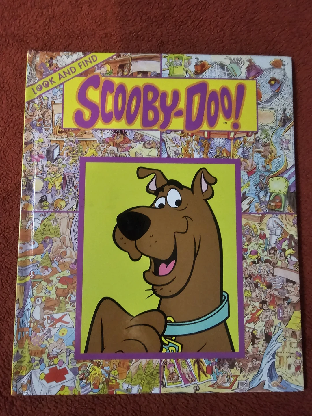Scooby-Doo! Look and Find Book