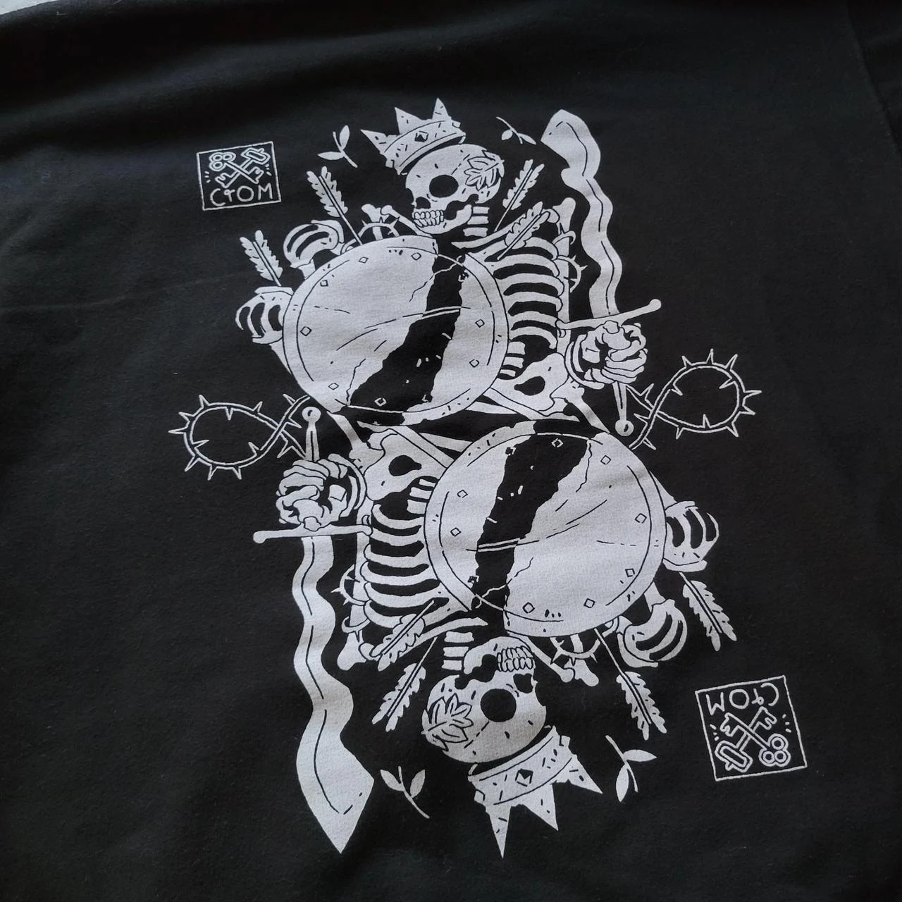 Screenprinted skeleton hoodie - photo 3