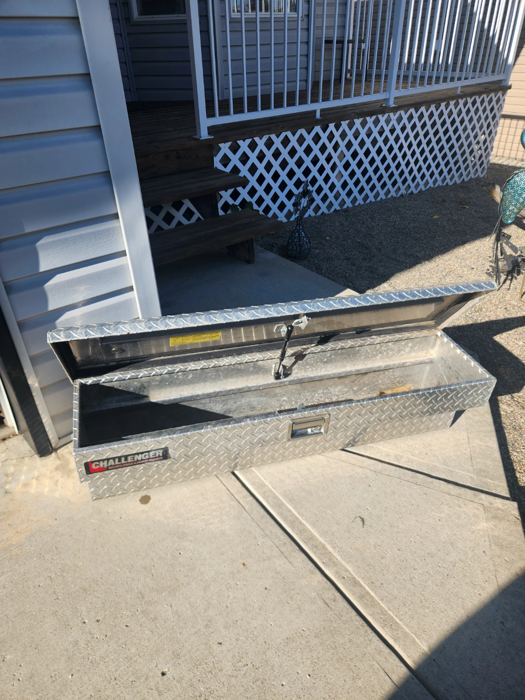 Challenger Diamond Plate Truck Tool Box - photo 2