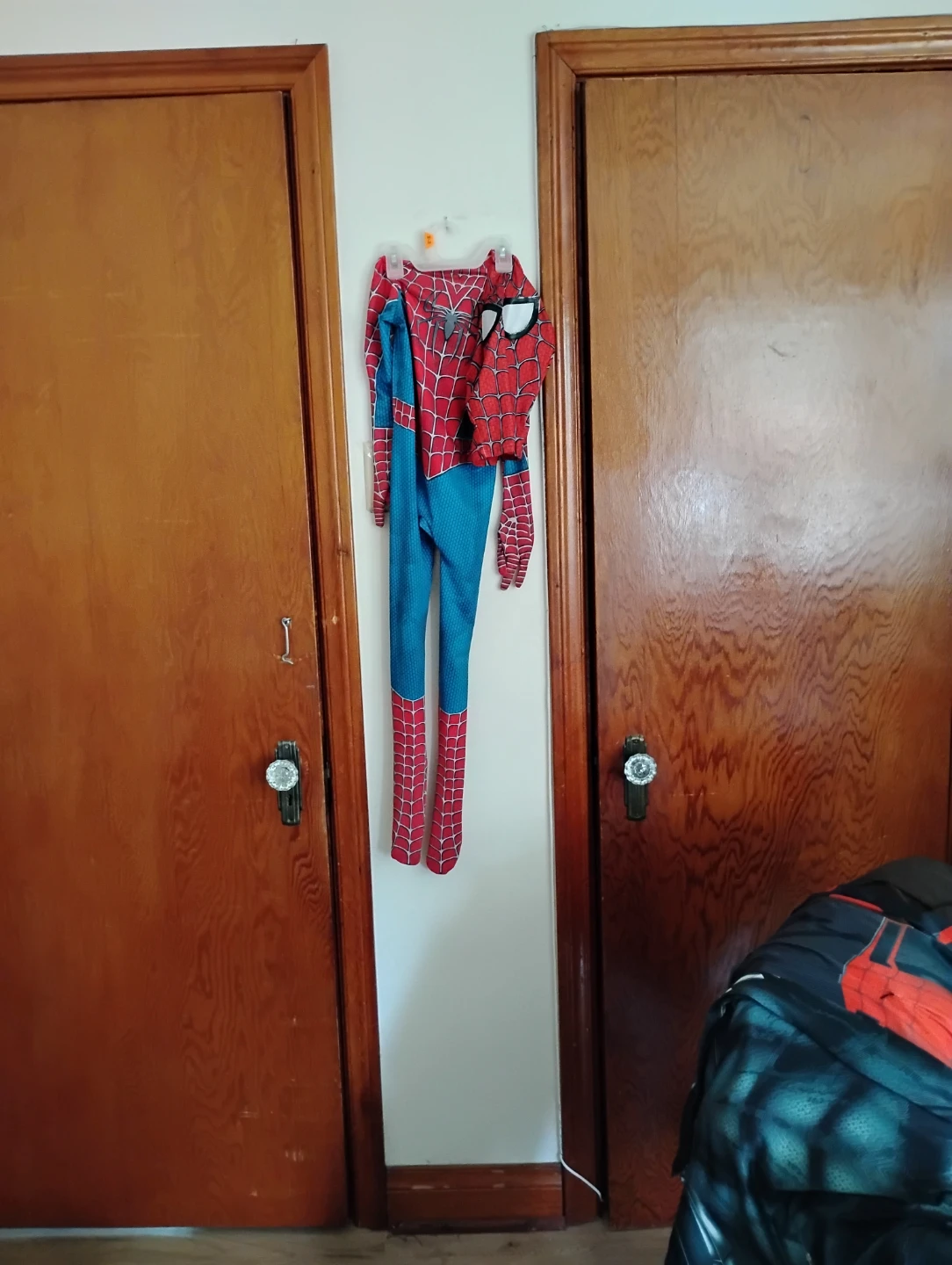 Spider-Man Kids Costume Size XS - photo 4