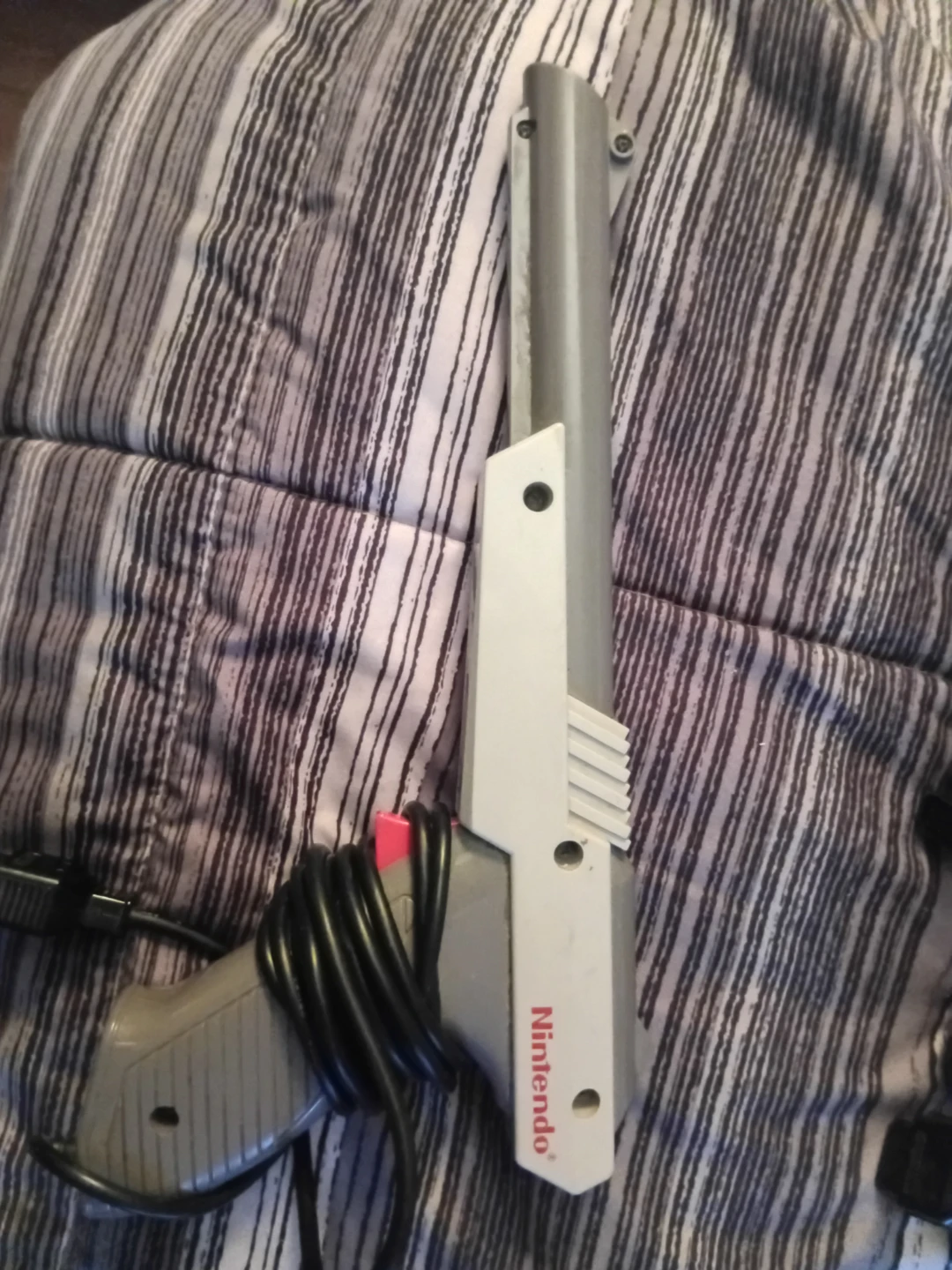 Nintendo NES Controllers and Zapper Light Gun - photo 2