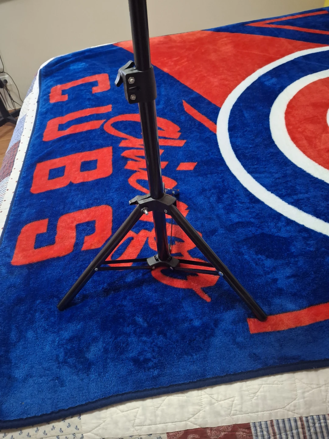 Adjustable Black Tripod Stand projector stand