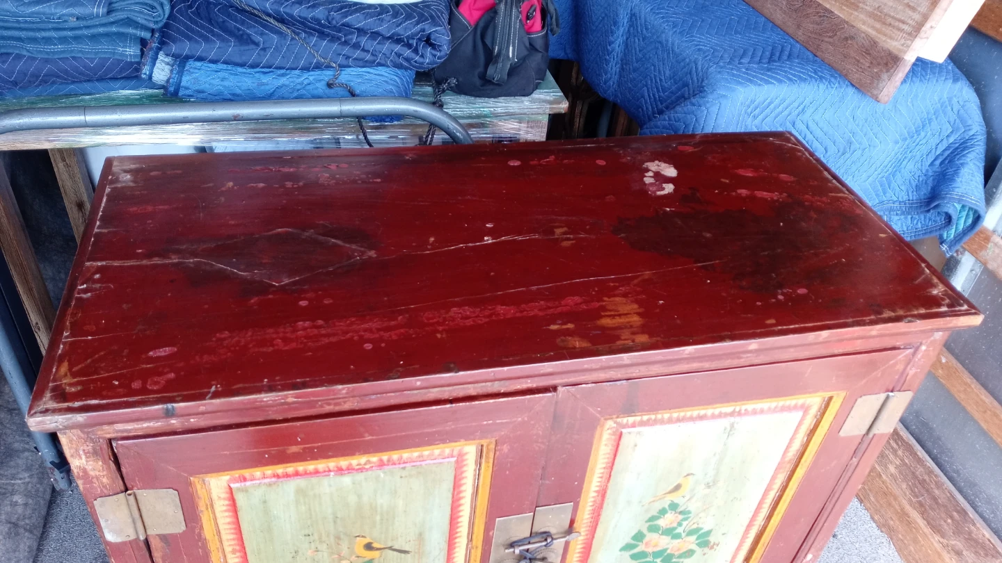 Asian-Style Painted Wood Cabinet - photo 4