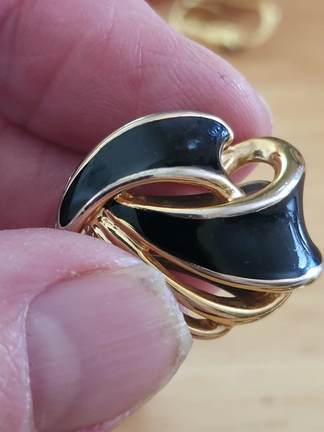 Assorted Vintage Clip-On Earrings - photo 4