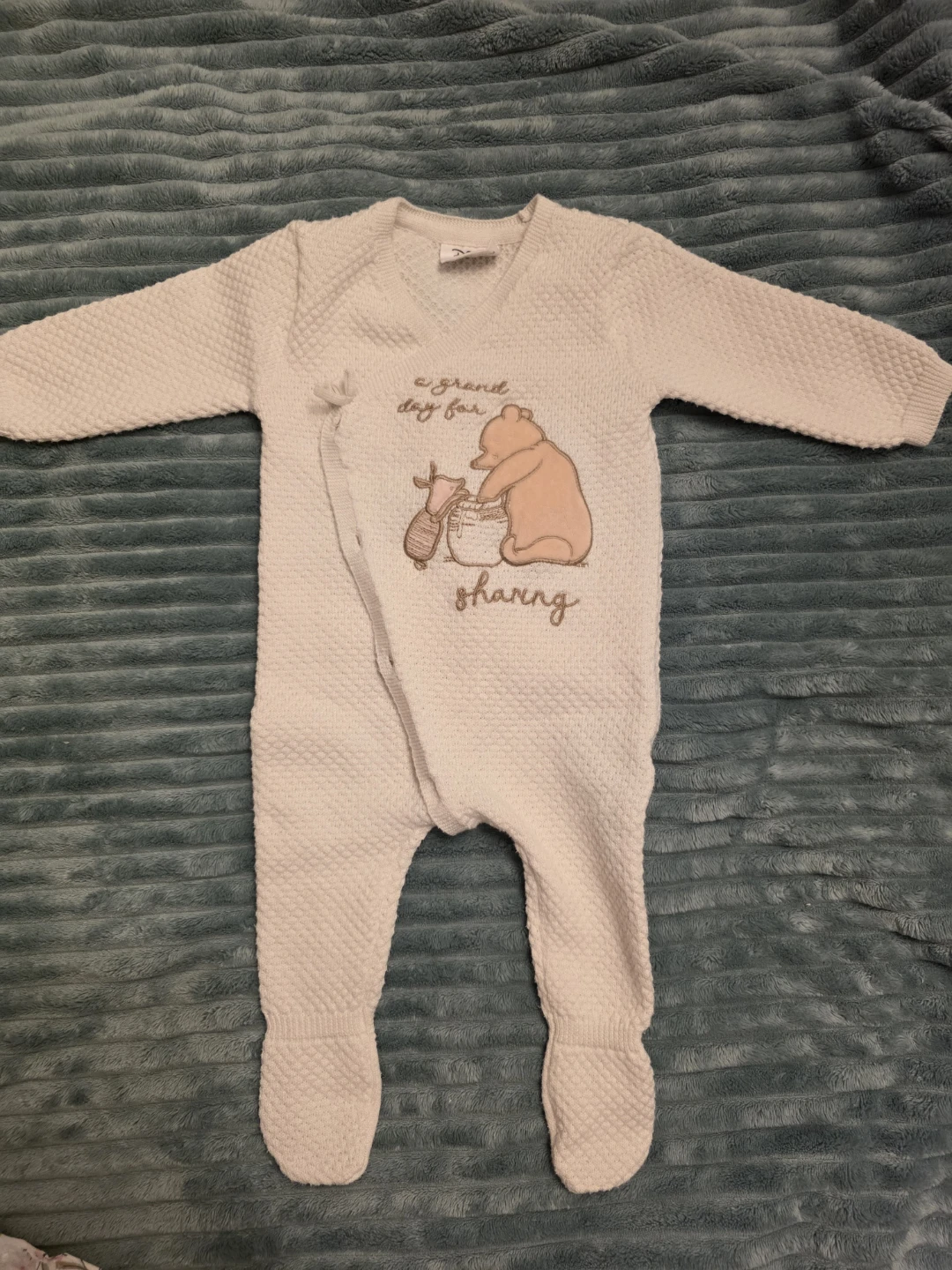 Disney Baby Winnie the Pooh Knit Onesie 0-3M