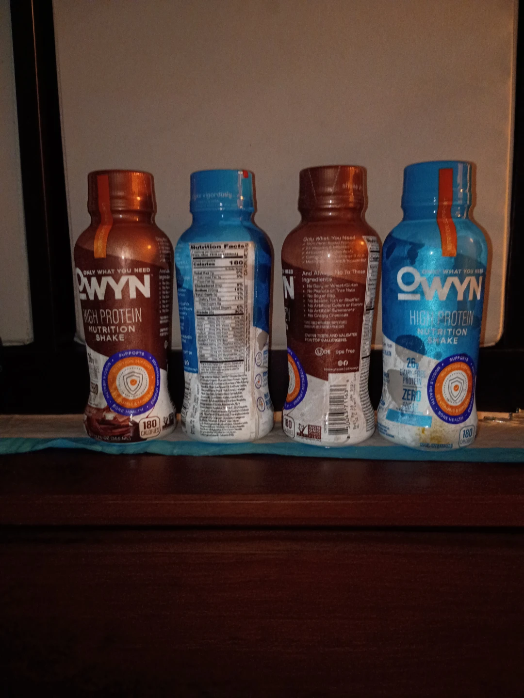 4 OWYN High Protein Nutrition Shakes 🏈