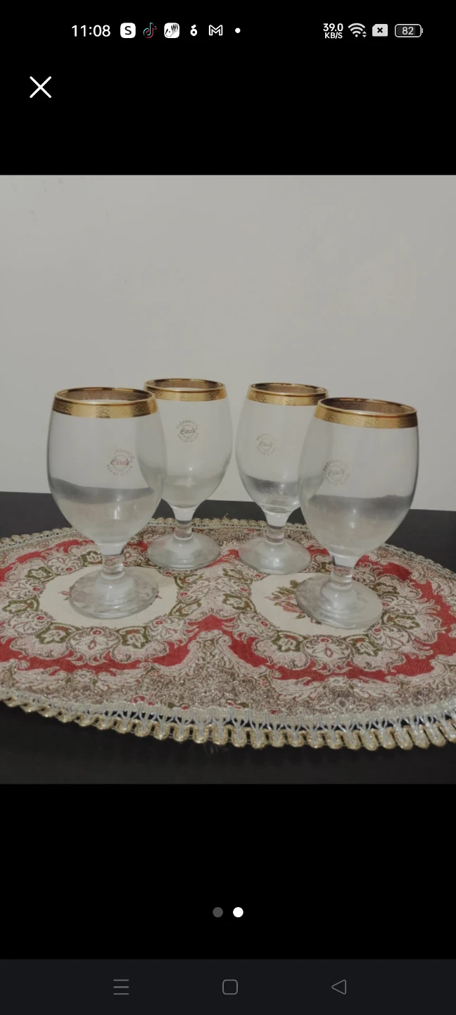 Set of 4 Pasabahce Gold Rimmed Stemmed Glasses🏈