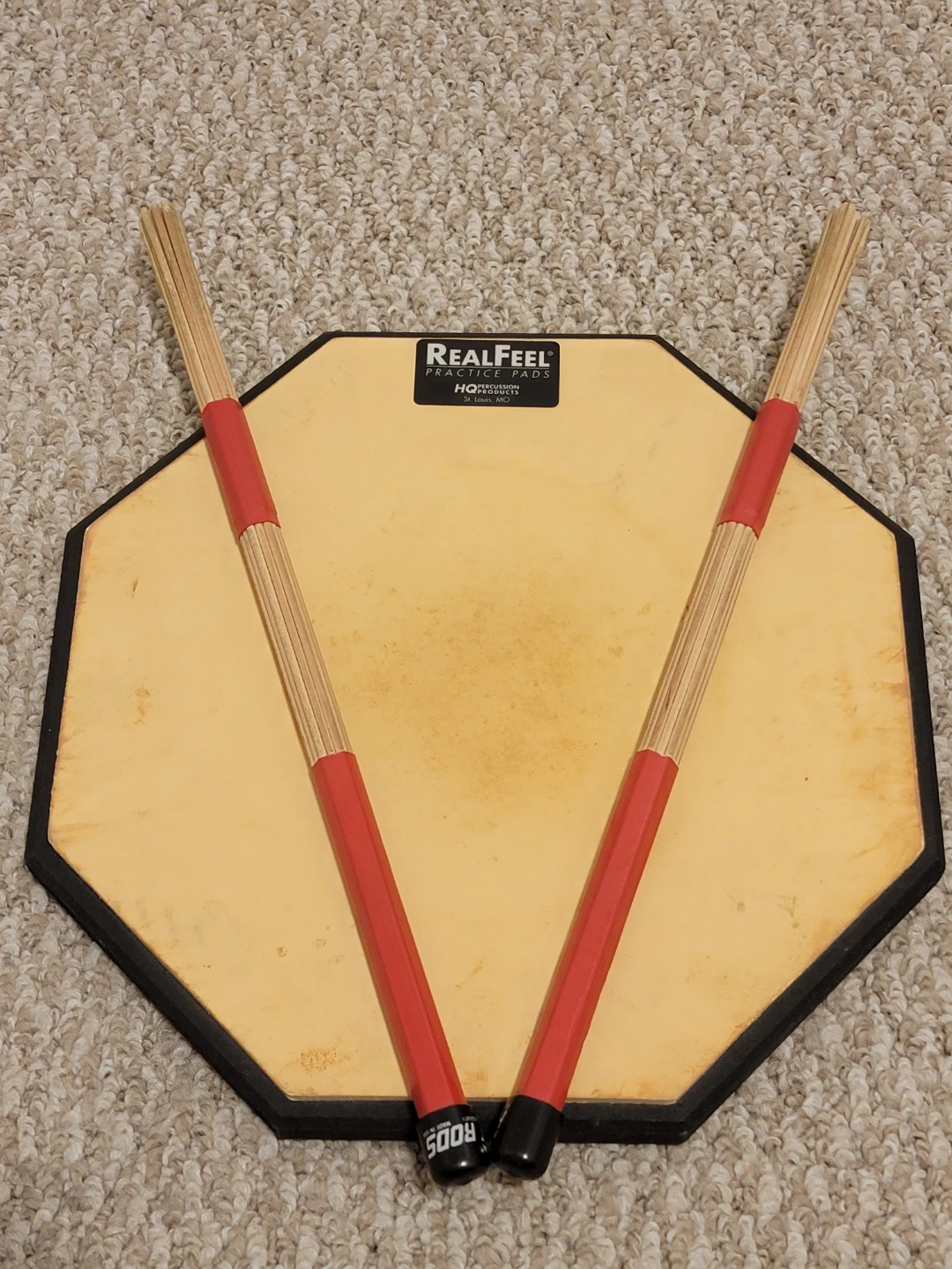 RealFeel Practice Pad with Rods Drumsticks - photo 2