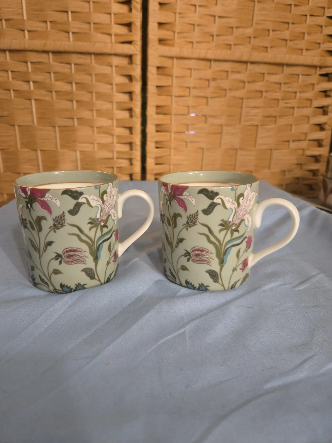 Good Earth India Nishaat Fine Bone China Mugs Pair  - Set of 2 - photo 5