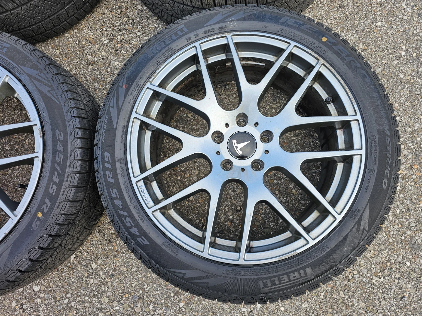 TESLA MODEL S WINTER TIRES ON ALLOY RIMS 245/45 R19 - photo 5