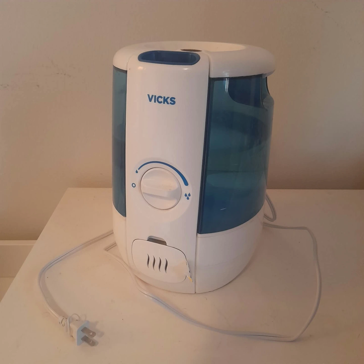 Vicks VUL600C CoolRelief Ultrasonic Humidifier - photo 3