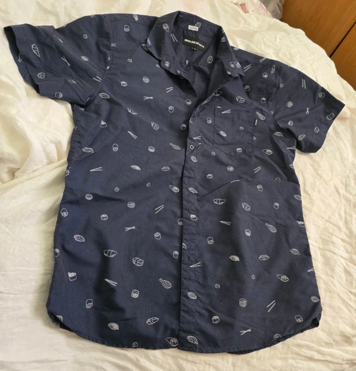 🏈Molokai Surf Co. Sushi Print Shirt