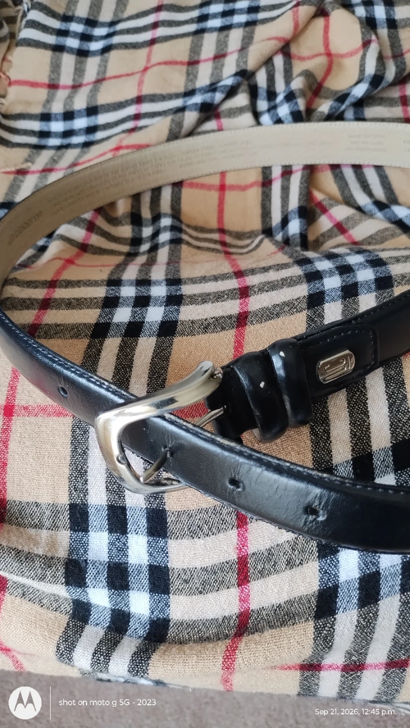 🏈 Liz Claiborne Black Leather Belt