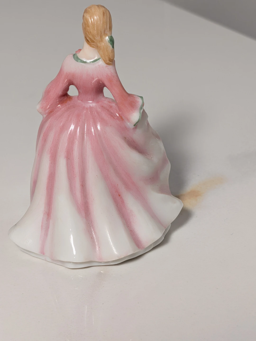 Royal Doulton Porcelain Lady Nicola - photo 2