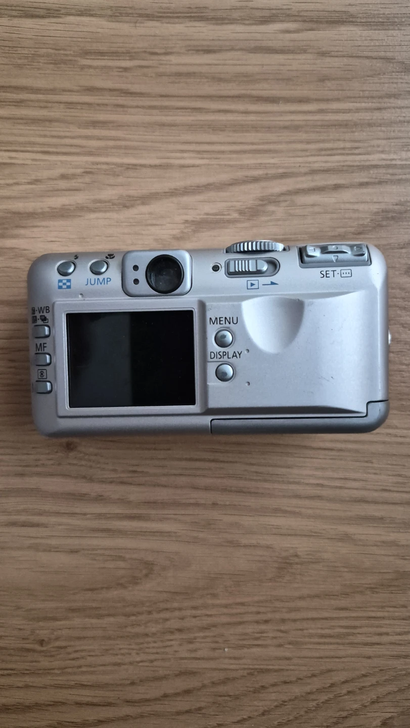 Canon PowerShot S30 Digital Camera - photo 3